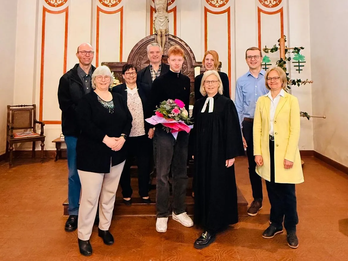 Das Bild zeigt die Mitglieder des Hagedorner Presbyteriums.